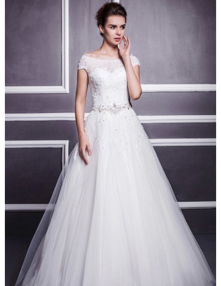 A-line Ball gown Floor length Tulle Low round/Scooped neck Wedding dress