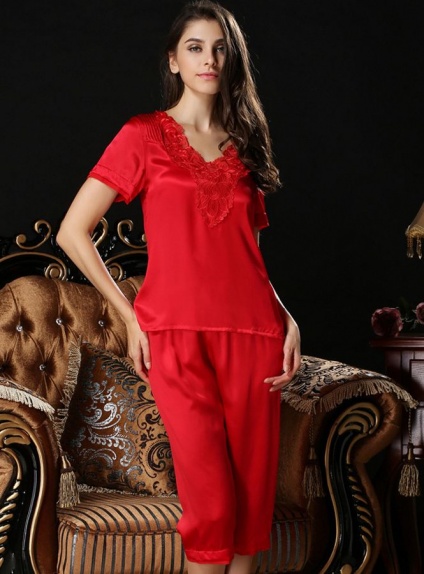 100% mulberry silk Red Noble V-neck Silk shirt and Pants